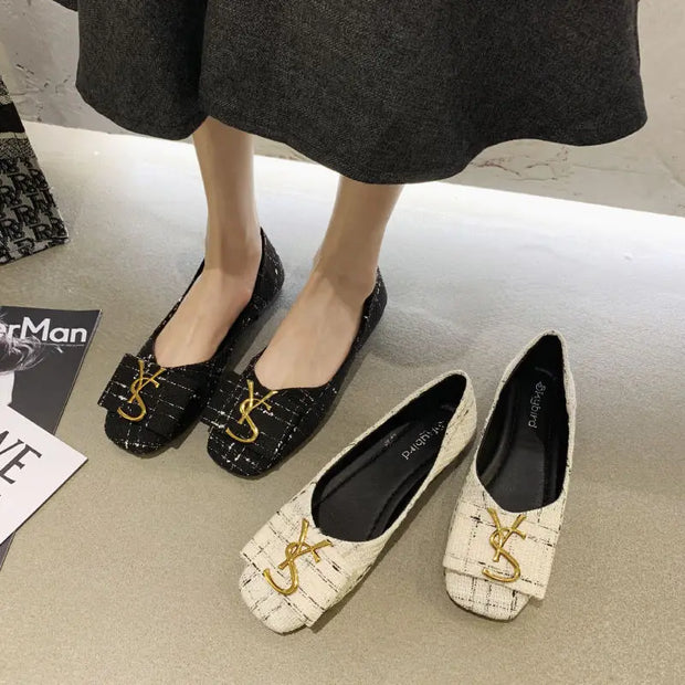 2025 Shallow Flats Casual Shoes Women Metal Letters Loafers Oxford Slip on Moccasins Female Suede Leather Footwear Flat Shoes