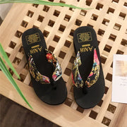 2025 Fashion Women Flip Flops Summer Beach Platform Slippers Casual Outside Wedges Sandals Summer Women Shoes