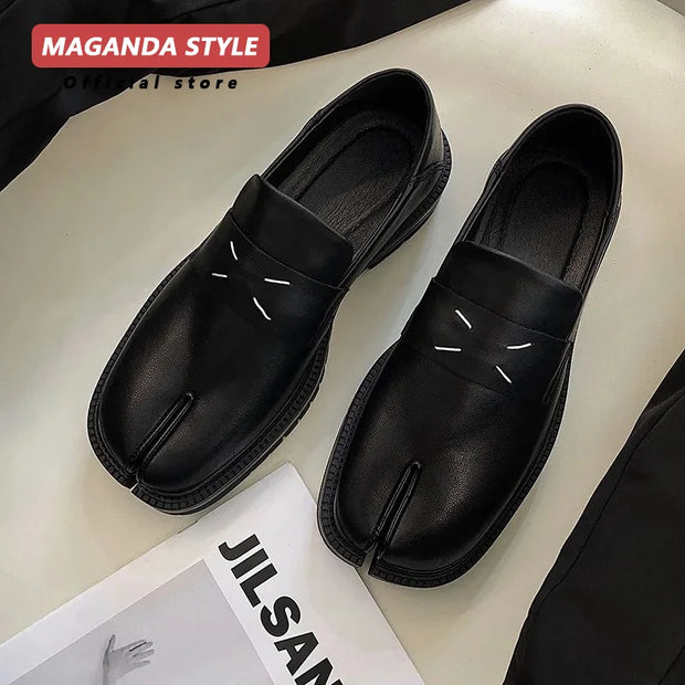 Maganda Split-Toe Tabi Loafers – Unisex Casual Leather Shoes with Thick Sole
