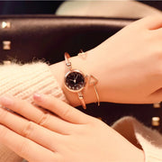 Women’s Luxury Gold Bangle Quartz Watch with Thin Chain